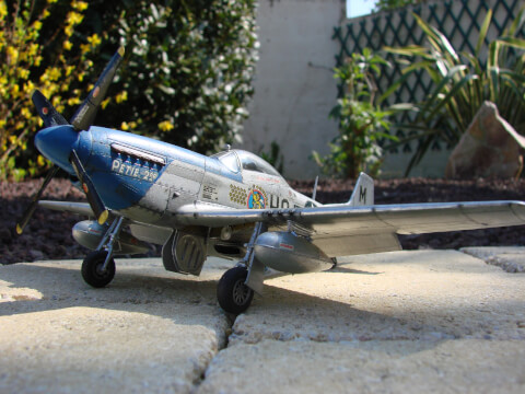 Maquette de North American P-51d Mustang - image 1